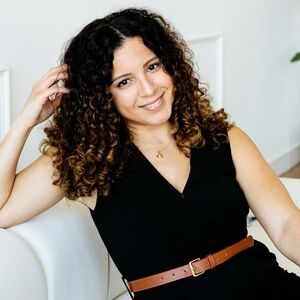 Meet your Posher, Samantha